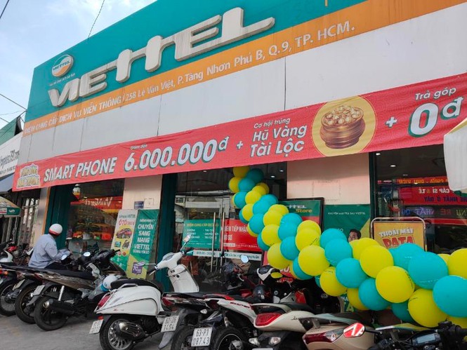 Viettel Store khai trương 3 siêu thị mới tại TP Hồ Chí Minh